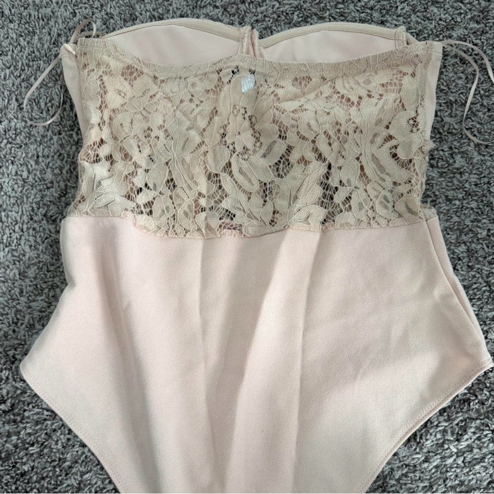 NWOT Nude Bodysuit - Picture 5 of 5